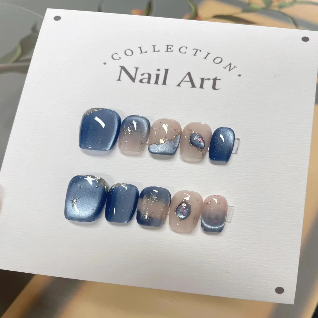 Ocean blue cat eye press-on nails, custom hand-painted false nails, elegant fancy nails, reusable high quality nails
Ocean blue cat eye press-on nails, custom hand-painted false nails, elegant fancy nails, reusable high quality nails