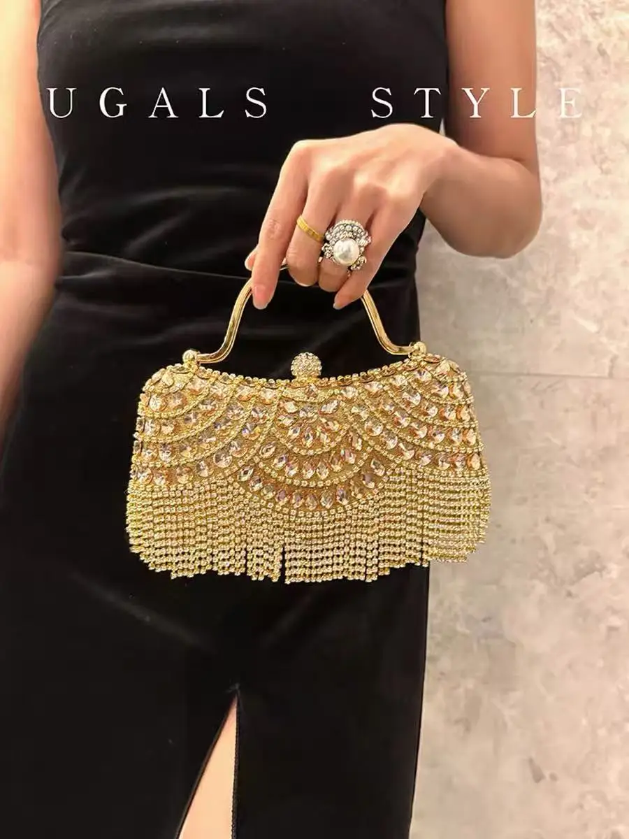 Luxury Shiny Bling Tassel Banquet Bag Crystal Shiny Rhinestones Diamond Evening Bag Women Handbag Clutch Purse For Wedding Party
Luxury Shiny Bling Tassel Banquet Bag Crystal Shiny Rhinestones Diamond Evening Bag Women Handbag Clutch Purse For Wedding Party