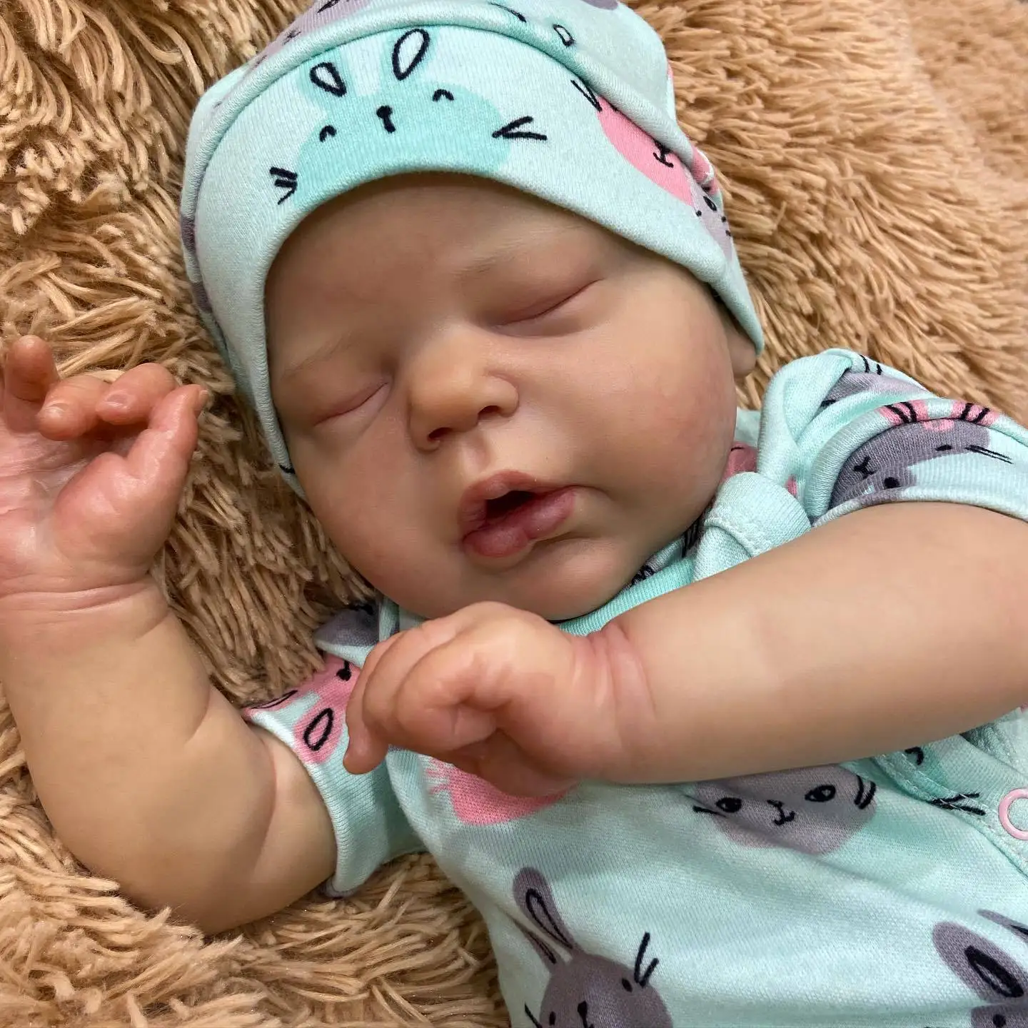 55cm Lifelike Silicone Reborn Dolls Soft Body Vinyl Doll Girl Baby lifelike Reborn Baby Girl Boy Silicone Realistic Doll Toys
55cm Lifelike Silicone Reborn Dolls Soft Body Vinyl Doll Girl Baby lifelike Reborn Baby Girl Boy Silicone Realistic Doll Toys