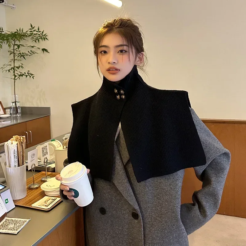 Poncho Cloak Button Solid Color Knitted Outer Layer Shawl Women's Autumn and Winter Shoulder Scarf Fake Collar Cape Black
Poncho Cloak Button Solid Color Knitted Outer Layer Shawl Women's Autumn and Winter Shoulder Scarf Fake Collar Cape Black