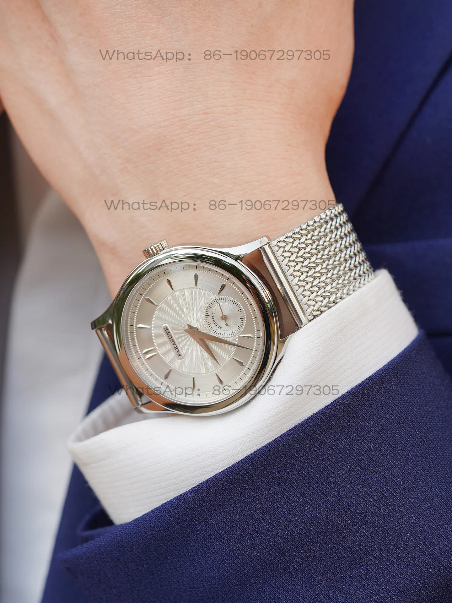 Fully automatic mechanical men's watch light luxury simple business waterproof light domestic watch
Fully automatic mechanical men's watch light luxury simple business waterproof light domestic watch