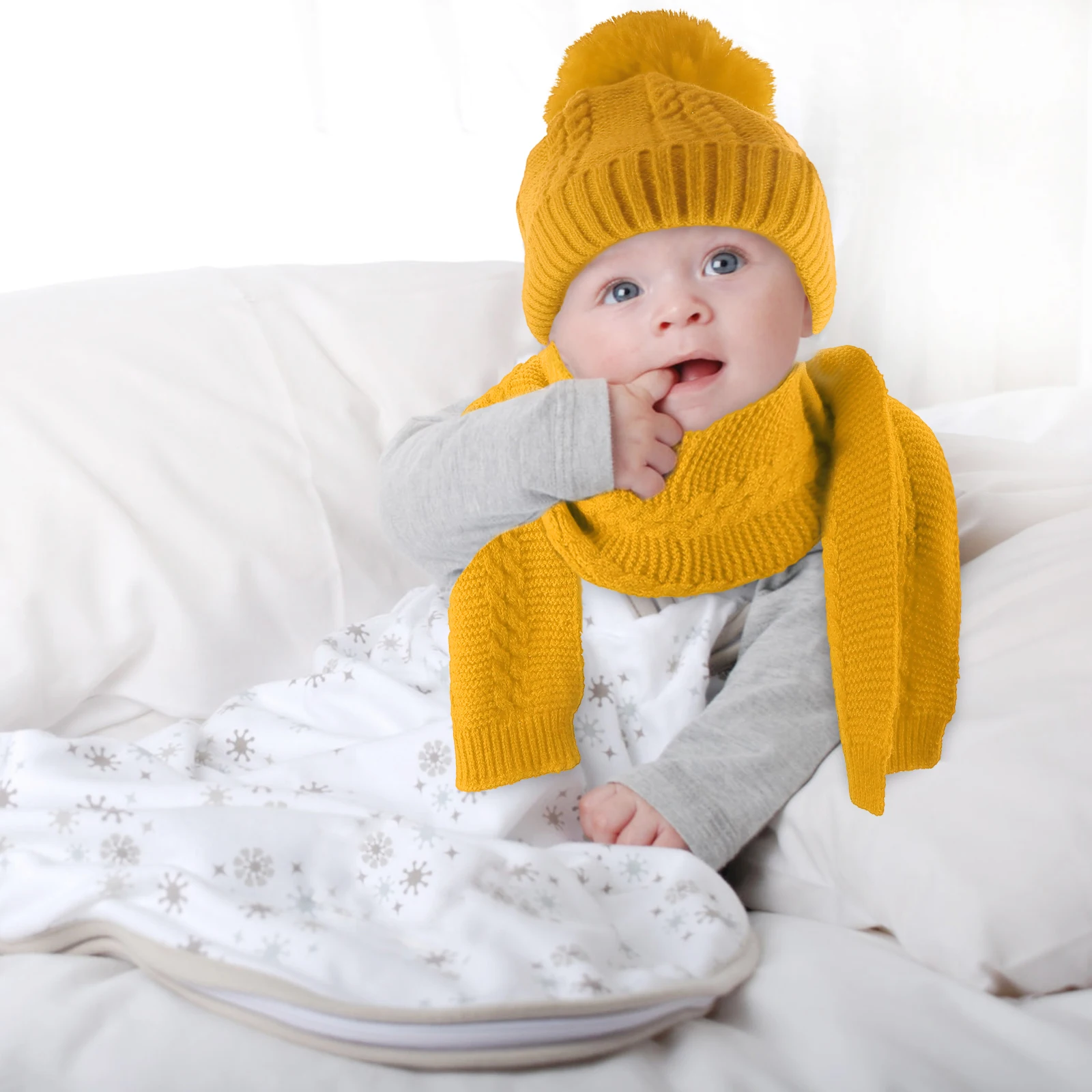 1 set Cute Toddler Scarf Set Children's Knitted Hat Scarf Warm Yarn Neck-piece Winter Headwear for Woolen Hair Ball
1 set Cute Toddler Scarf Set Children's Knitted Hat Scarf Warm Yarn Neck-piece Winter Headwear for Woolen Hair Ball
