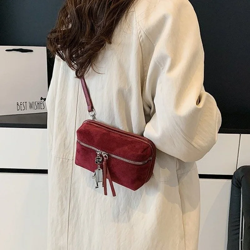 Genuine Leather Crossbody Bag For Women Shoulder Handbag Messenger Tote Designer Brand Waterproof Finish
Genuine Leather Crossbody Bag For Women Shoulder Handbag Messenger Tote Designer Brand Waterproof Finish