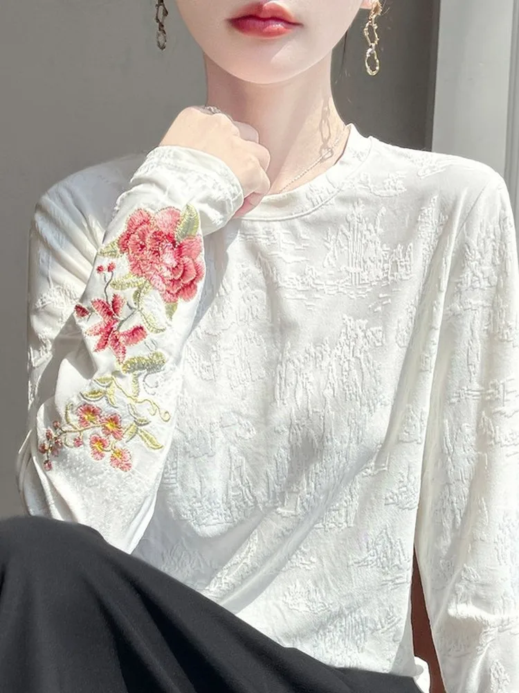 Women's round Ne Knitted Base irt Embroidered Inner Wear Casual Sle Loose Fit Long Sve T-irt Breathable Comfortable
Women's round Ne Knitted Base irt Embroidered Inner Wear Casual Sle Loose Fit Long Sve T-irt Breathable Comfortable