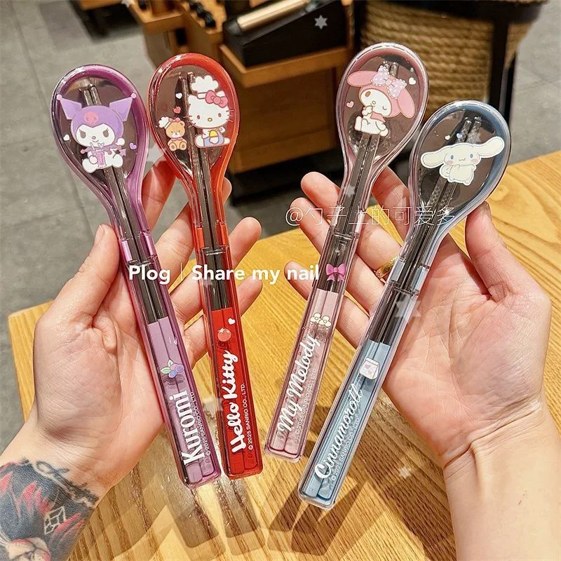 Cartoon Hello Kitty Chopsticks Spoon Set 304 Stainless Steel Cute My Melody Kuromi Spoon Shaped Storage Case Kids Tableware Gift
Cartoon Hello Kitty Chopsticks Spoon Set 304 Stainless Steel Cute My Melody Kuromi Spoon Shaped Storage Case Kids Tableware Gift