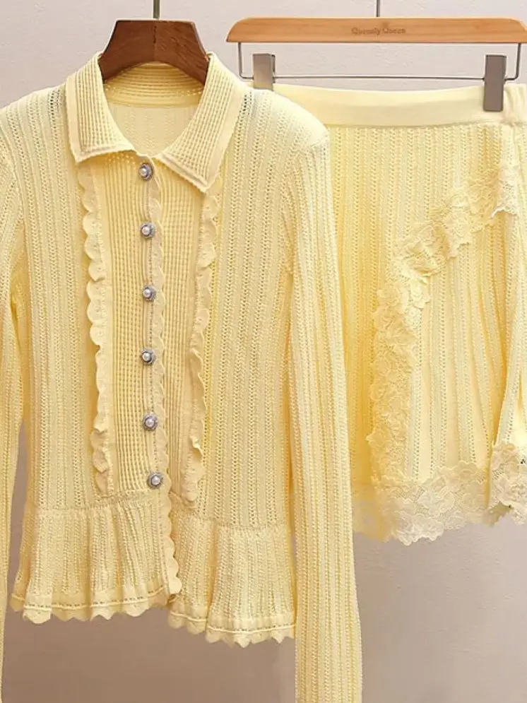 Spring/Summer Women Polo Neck Lace Long Sleeve Solid Knit Set Single Breasted Cardigan + High Waist A-line Fashion Mini Skirt
Spring/Summer Women Polo Neck Lace Long Sleeve Solid Knit Set Single Breasted Cardigan + High Waist A-line Fashion Mini Skirt