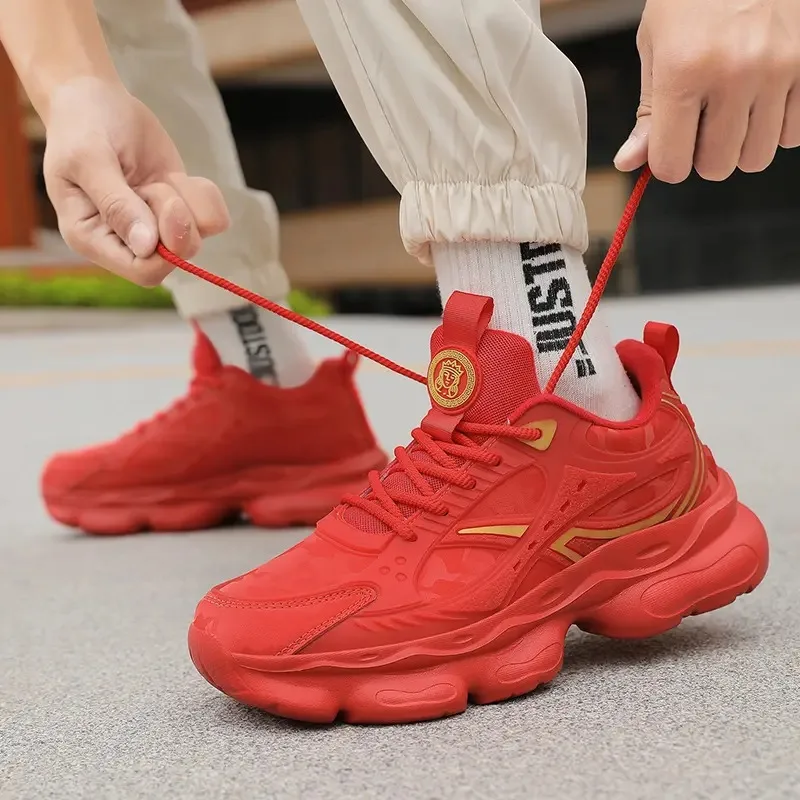 Autumn men's new breathable mesh sports shoes men's trendy thick soled anti slip height increasing casual running sports shoes
Autumn men's new breathable mesh sports shoes men's trendy thick soled anti slip height increasing casual running sports shoes