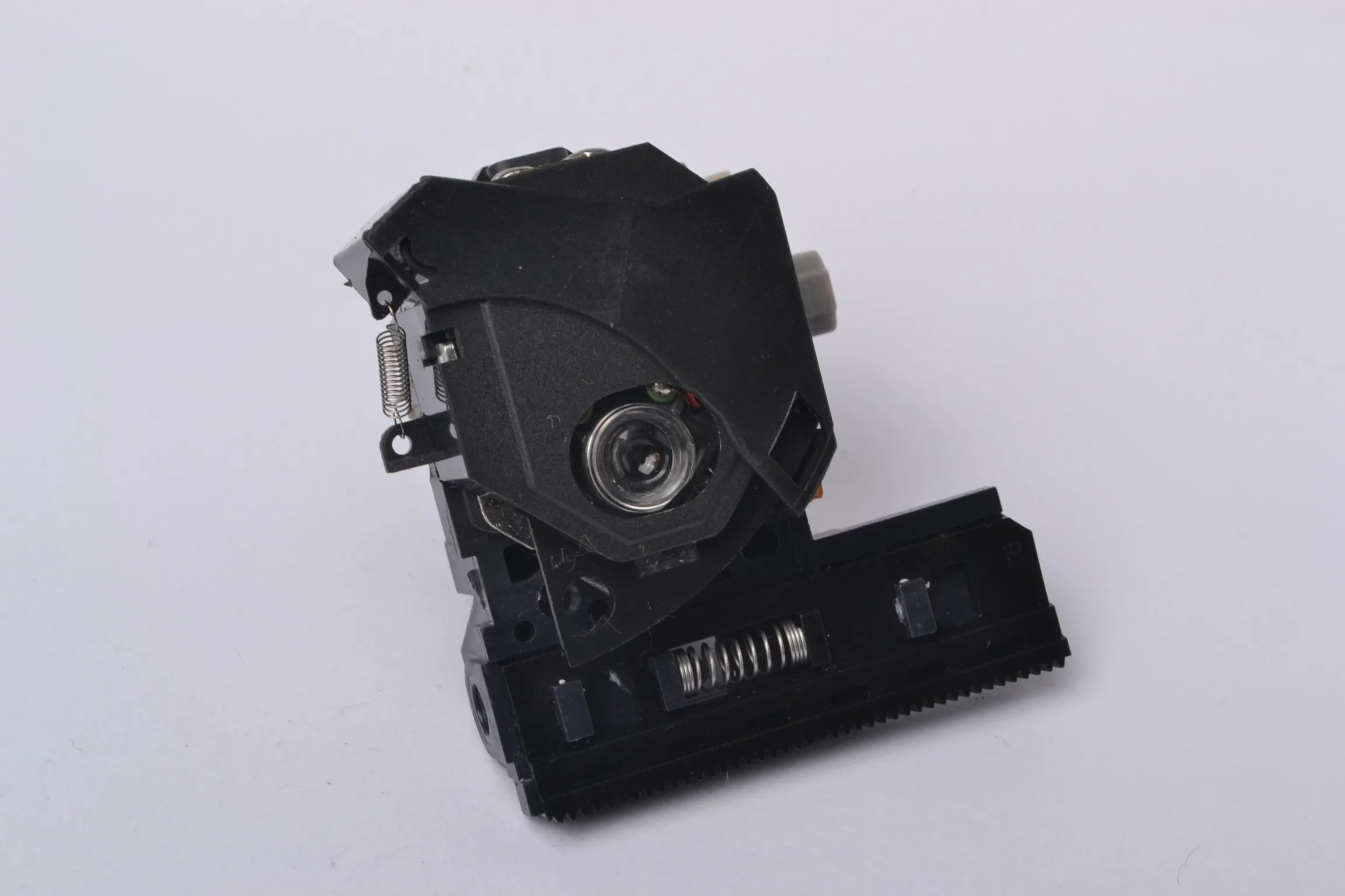 Replacement For AIWA XR-EM52 CD Player Spare Parts Laser Lens Lasereinheit ASSY Unit XREM52 Optical Pickup Bloc Optique
Replacement For AIWA XR-EM52 CD Player Spare Parts Laser Lens Lasereinheit ASSY Unit XREM52 Optical Pickup Bloc Optique