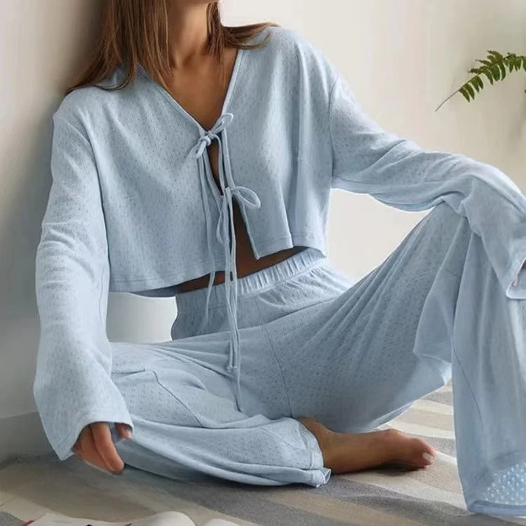 Комплект укороченного топа и брюк на шнуровке, длинные брюки, домашняя одежда, женские длинные брюки с поясом на пуговицах и поясом
Комплект укороченного топа и брюк на шнуровке, длинные брюки, домашняя одежда, женские длинные брюки с поясом на пуговицах и поясом