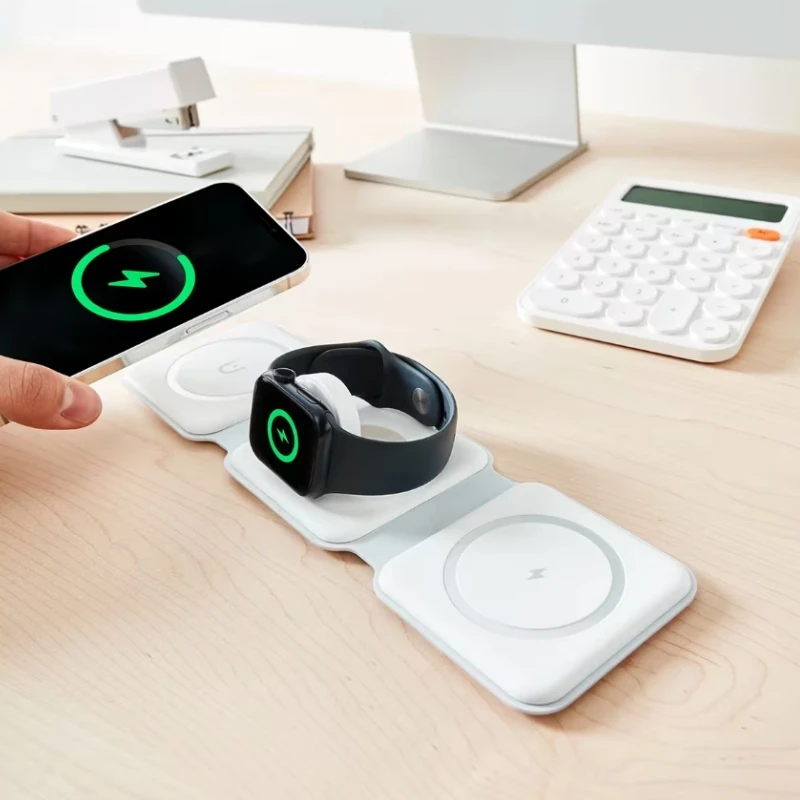 Складное беспроводное зарядное устройство 3-в-1 мощностью 15 Вт, подходит для iPhone XR/XS/XS Max 11-16 серии и Apple Watch Series 0-6
Складное беспроводное зарядное устройство 3-в-1 мощностью 15 Вт, подходит для iPhone XR/XS/XS Max 11-16 серии и Apple Watch Series 0-6