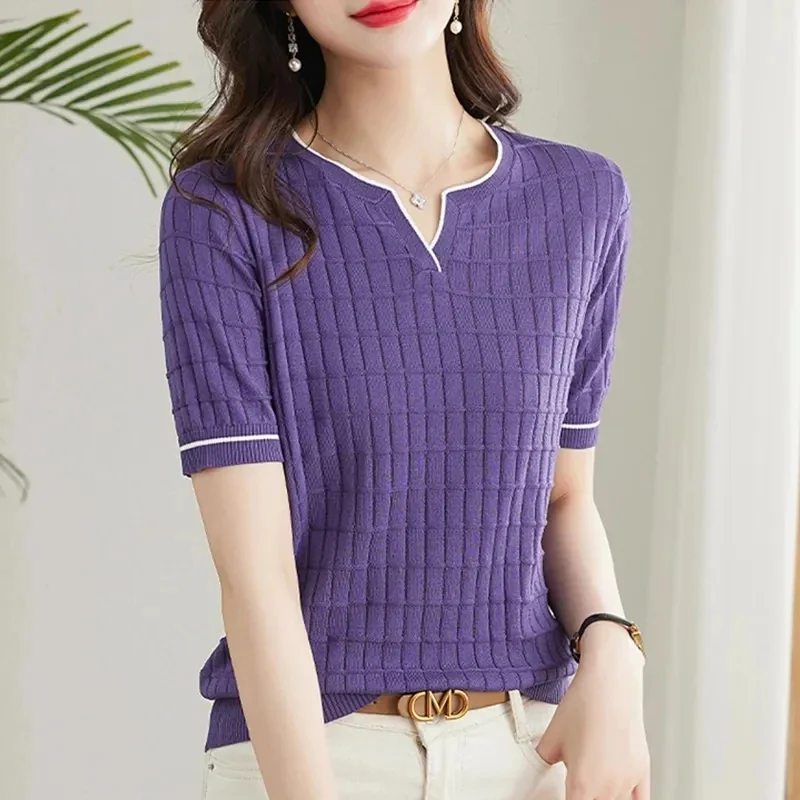 2024 Summer New Ice Silk T-shirt Knitwear Women's Short-Sleeved Knitted Pullover V-Neck Thin Knitted Sweater Female Tops Tees
2024 Summer New Ice Silk T-shirt Knitwear Women's Short-Sleeved Knitted Pullover V-Neck Thin Knitted Sweater Female Tops Tees