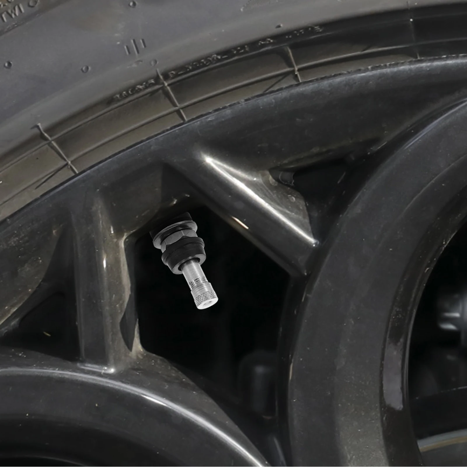 4Pcs Universal Tire Valve Stems Tubeless Accessories Easy Installation Copper Valve Stems for Autos
4Pcs Universal Tire Valve Stems Tubeless Accessories Easy Installation Copper Valve Stems for Autos