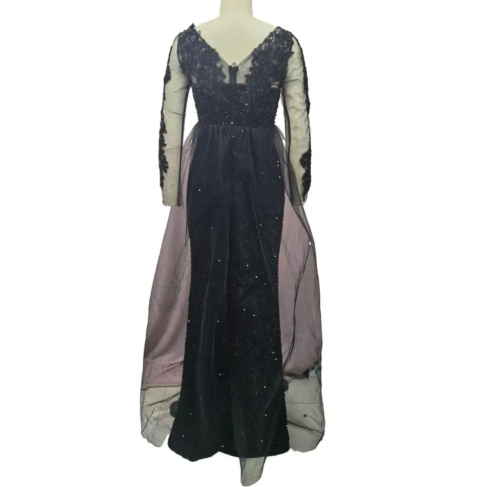 Women Polyester Dress Elegant Sequin Evening Dress with Lace Long Sleeves Sparkly Mesh Overlay Floor-length Bodycon for Cocktail
Women Polyester Dress Elegant Sequin Evening Dress with Lace Long Sleeves Sparkly Mesh Overlay Floor-length Bodycon for Cocktail