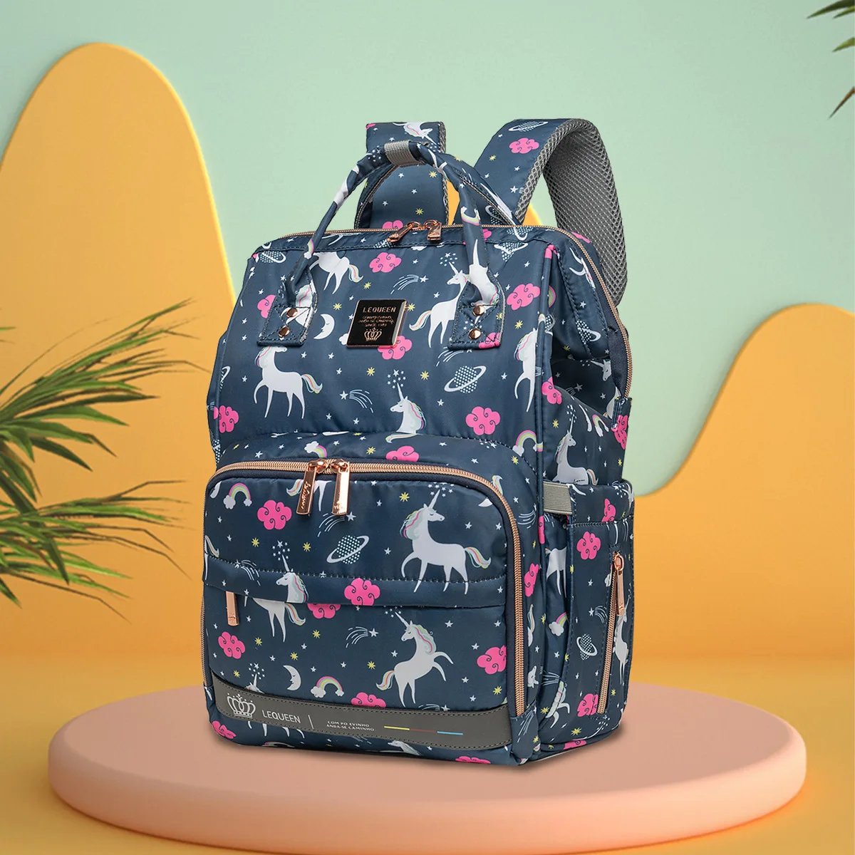 Рюкзак-органайзер для подгузников Lequeen с пеленальным ковриком, водонепроницаемый, для хранения в коляске, для мам
Рюкзак-органайзер для подгузников Lequeen с пеленальным ковриком, водонепроницаемый, для хранения в коляске, для мам