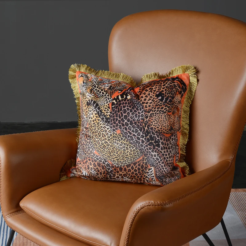 Leopard Pillows Luxury Velvet Cushion Case Jungle Animal Decorative Pillow Cover For Sofa 55x55 Art Living Room Home Decoration
Leopard Pillows Luxury Velvet Cushion Case Jungle Animal Decorative Pillow Cover For Sofa 55x55 Art Living Room Home Decoration