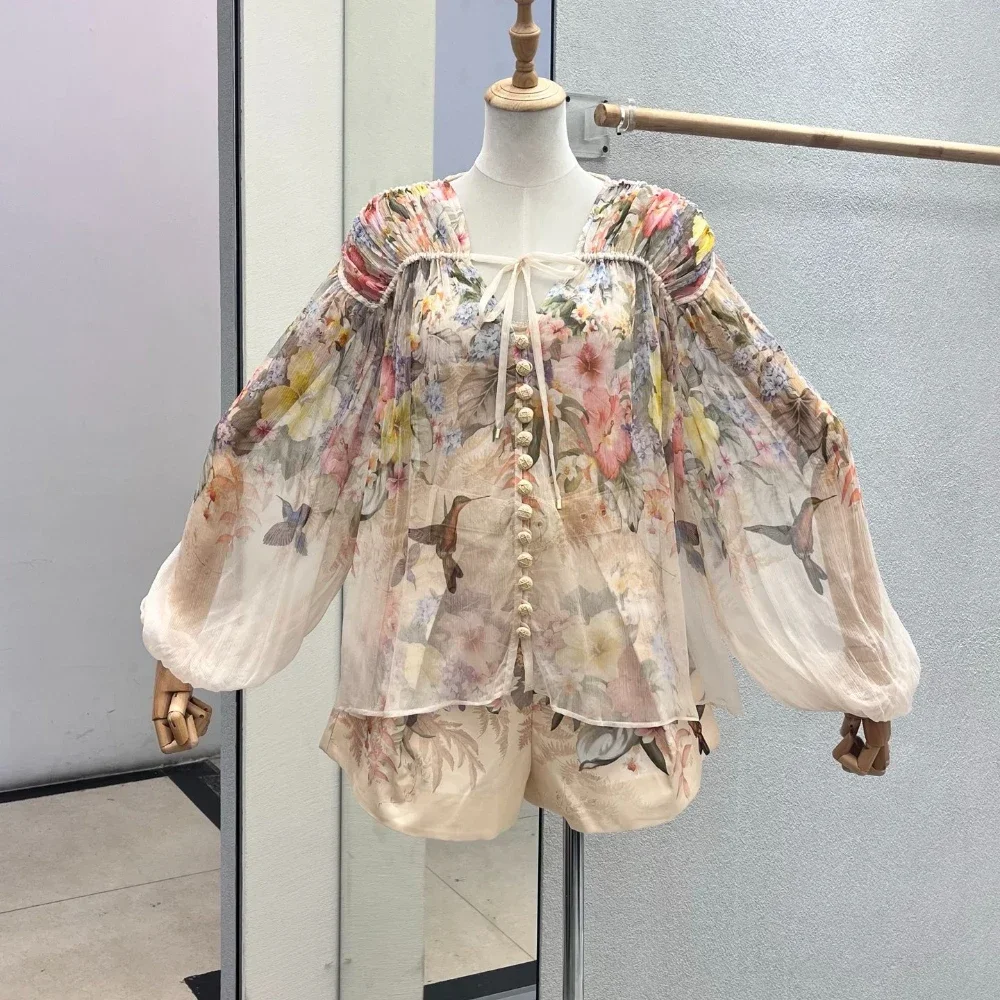 Highest Quality Version Long Sleeve Blouse High Waist Shorts Floral Australian Designer Luxury Vintage Set Boho V Neck Elegant
Highest Quality Version Long Sleeve Blouse High Waist Shorts Floral Australian Designer Luxury Vintage Set Boho V Neck Elegant