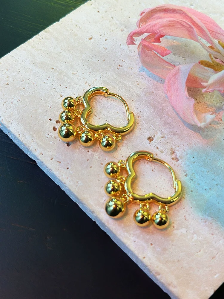 Brass With 18k Gold Women Jewelry Punk Party T Show Gown Runway Korean Japan INS Ball Hoop Earrings
Brass With 18k Gold Women Jewelry Punk Party T Show Gown Runway Korean Japan INS Ball Hoop Earrings