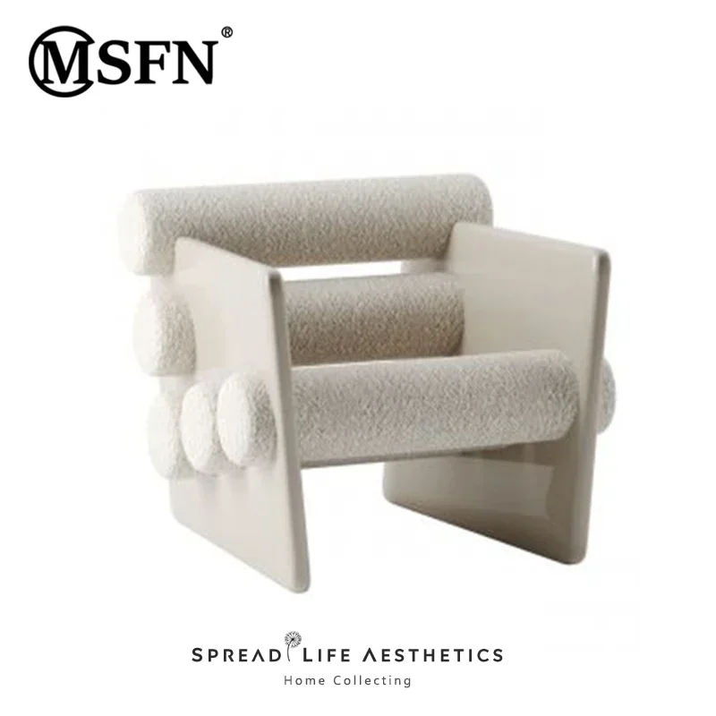Modern Light Luxury Simple Balanced Skewer Chair
Modern Light Luxury Simple Balanced Skewer Chair