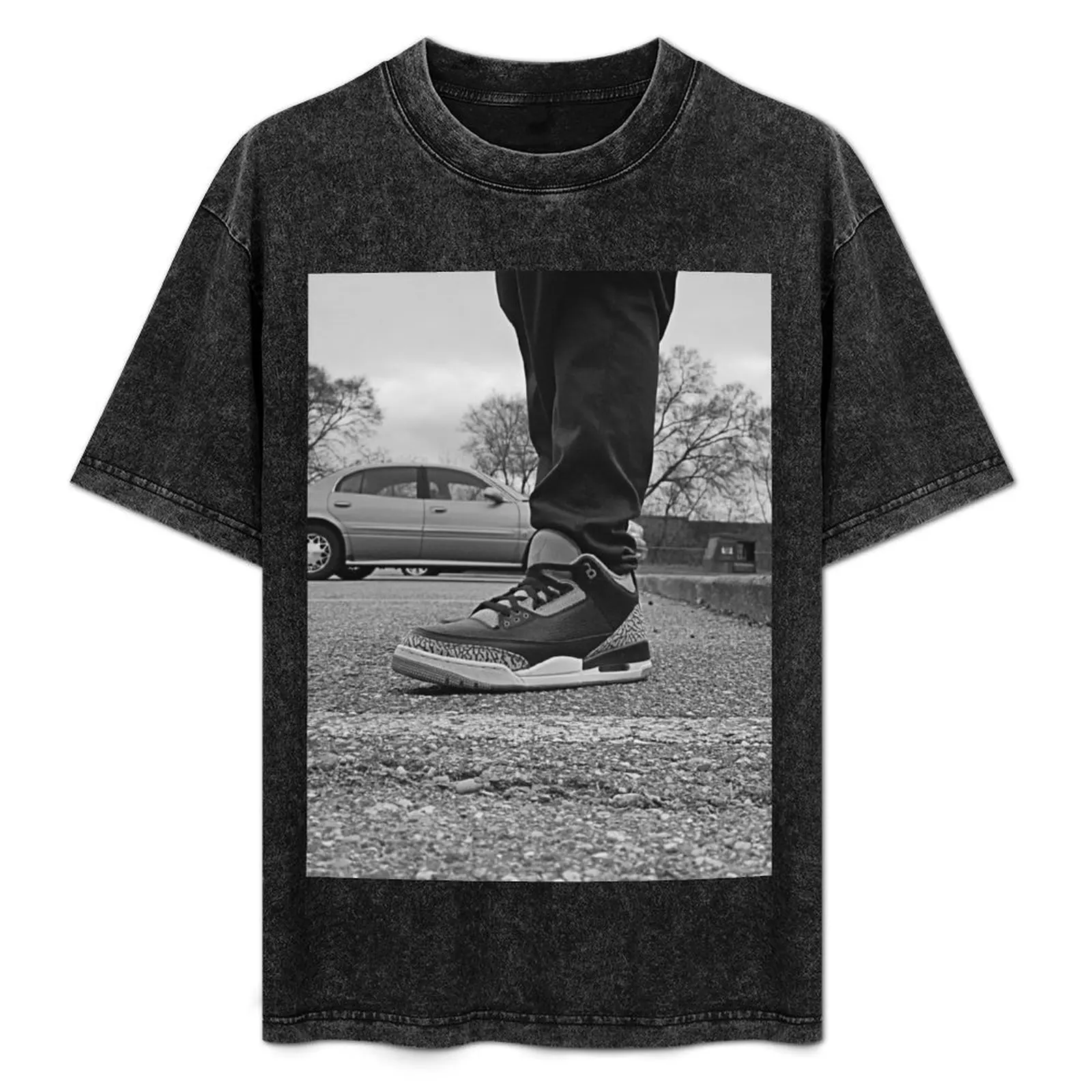 AJ 3 Bred Sneaks Portrait on Feet Black and White Version T-Shirt Simple Line Art Print Tee
AJ 3 Bred Sneaks Portrait on Feet Black and White Version T-Shirt Simple Line Art Print Tee