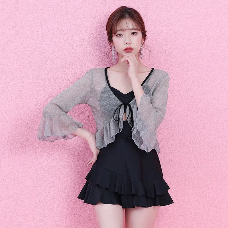 Women's Swimming SuitNew Popular Slimming One-Piece Skirt Style Swimsuit, Fashionable Sexy Swimwear, Two Pieces Dress
Women's Swimming SuitNew Popular Slimming One-Piece Skirt Style Swimsuit, Fashionable Sexy Swimwear, Two Pieces Dress