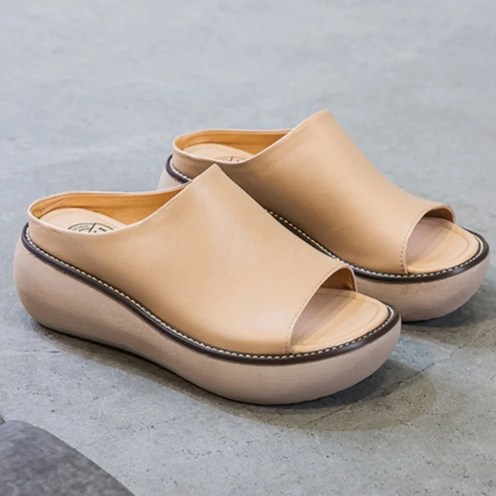 Cool Slippers Women Outside 2025 New Leather Height Increasing Retro Casual Thick Soled Sandals Breathable Beach Shoes for Women
Cool Slippers Women Outside 2025 New Leather Height Increasing Retro Casual Thick Soled Sandals Breathable Beach Shoes for Women