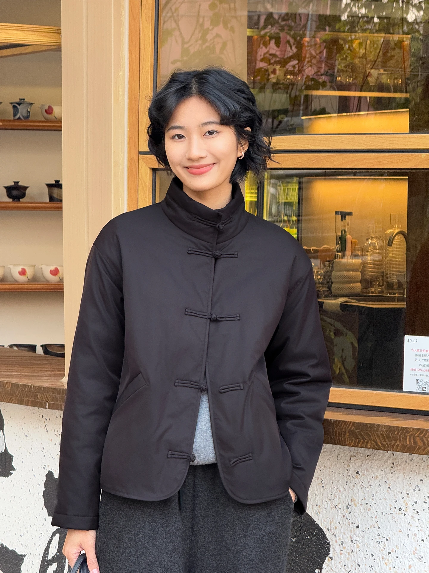 New Chinese Sle Loose Collar Jaet Women's Cotton Coat Bla Simple Winter New Arrival Double ket Buttoned Cotton Clothing
New Chinese Sle Loose Collar Jaet Women's Cotton Coat Bla Simple Winter New Arrival Double ket Buttoned Cotton Clothing