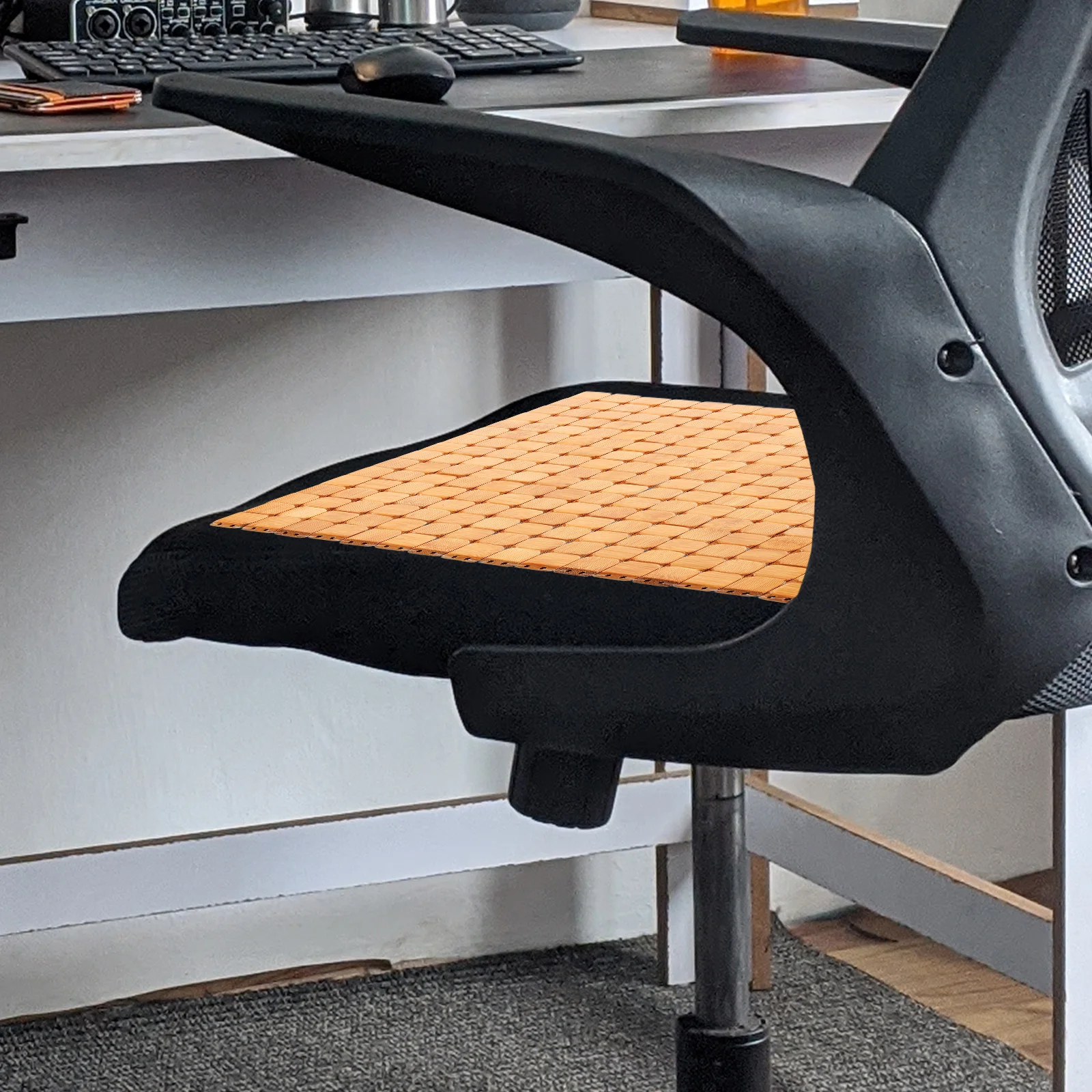 Bamboo Cooling Seat Pad Cushion Mat for Adults Kids Ventilated Car Chairs Portable Breathable Square
Bamboo Cooling Seat Pad Cushion Mat for Adults Kids Ventilated Car Chairs Portable Breathable Square