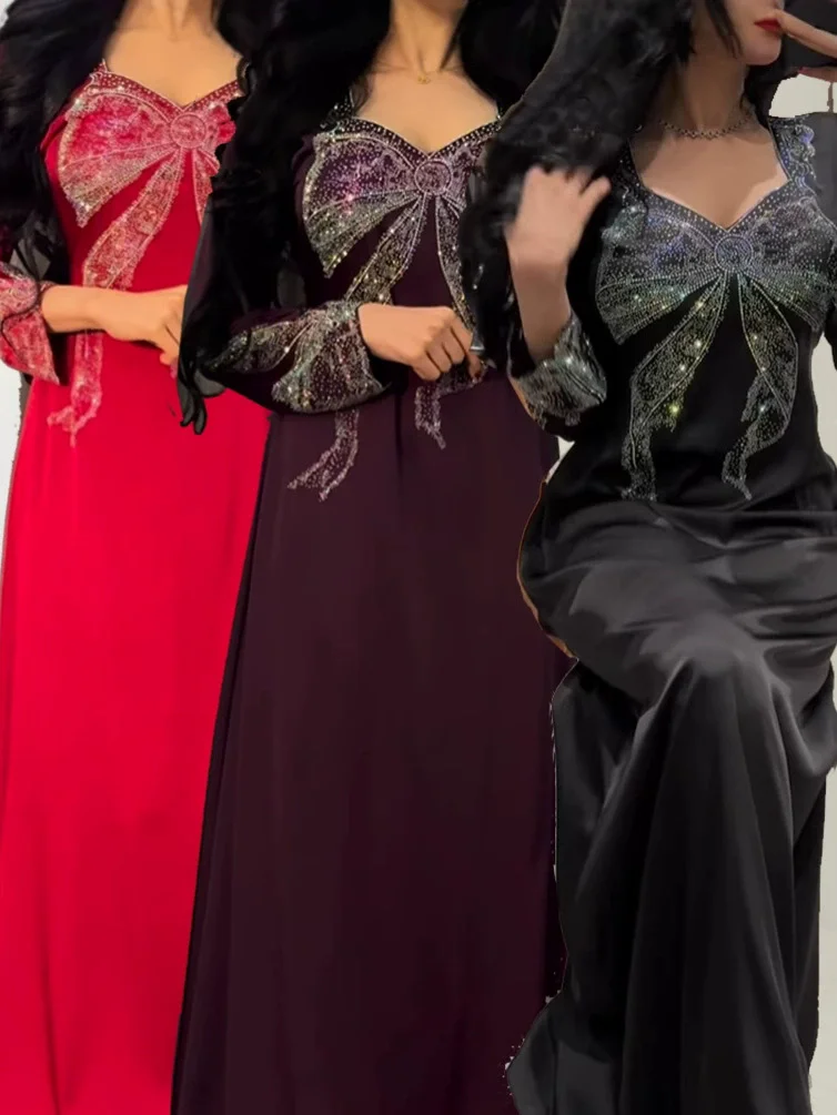 Ramadan Muslim Hot Diamond Sparkling Luxury Middle Eastern Dubai Robe Robe Women's Solid Color Satin Long Dress Spring New Style
Ramadan Muslim Hot Diamond Sparkling Luxury Middle Eastern Dubai Robe Robe Women's Solid Color Satin Long Dress Spring New Style
