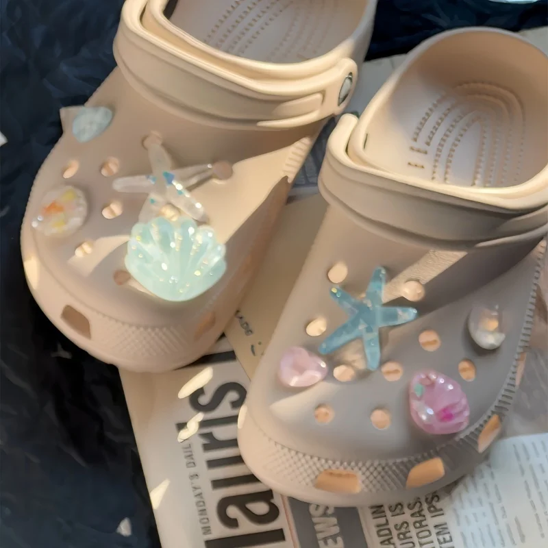 New Summer Sea Star Shell JIBBITZ Charms DIY Detachable Shoe Accessories Suitable for Beach Sandals and Slippers Decoration
New Summer Sea Star Shell JIBBITZ Charms DIY Detachable Shoe Accessories Suitable for Beach Sandals and Slippers Decoration