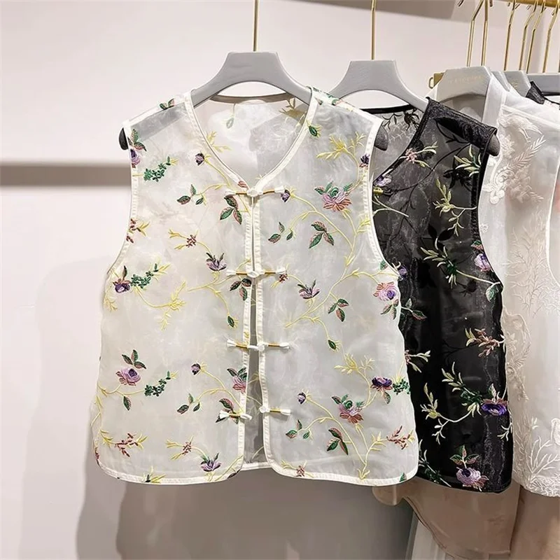 Women's Jackets Women's Vest New Temperament Retro Round Neck Embroidery Buckle National Wind Sleeveless Vest Coat Female Summer
Women's Jackets Women's Vest New Temperament Retro Round Neck Embroidery Buckle National Wind Sleeveless Vest Coat Female Summer