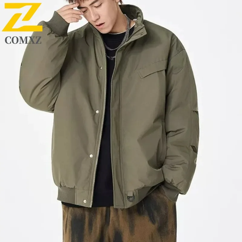 COMXZ уличная велосипедная мужская куртка премиум-класса с воротником-стойкой ветрозащитная куртка уличного стиля удобная легкая осенняя верхняя одежда
COMXZ уличная велосипедная мужская куртка премиум-класса с воротником-стойкой ветрозащитная куртка уличного стиля удобная легкая осенняя верхняя одежда