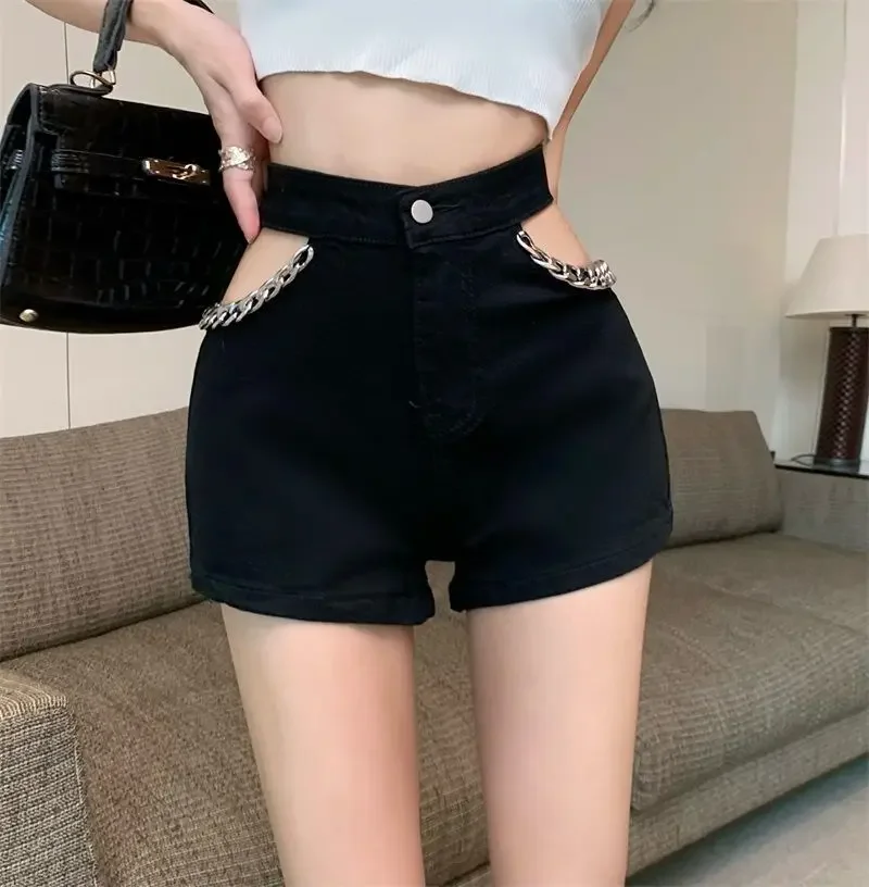 New In Sexy Hollow Women's Denim Shorts Kpop Streetwear 2000s Clothes Y2k Fashion Clothing 2025 Hot XL Female Short Jeans Pants
New In Sexy Hollow Women's Denim Shorts Kpop Streetwear 2000s Clothes Y2k Fashion Clothing 2025 Hot XL Female Short Jeans Pants