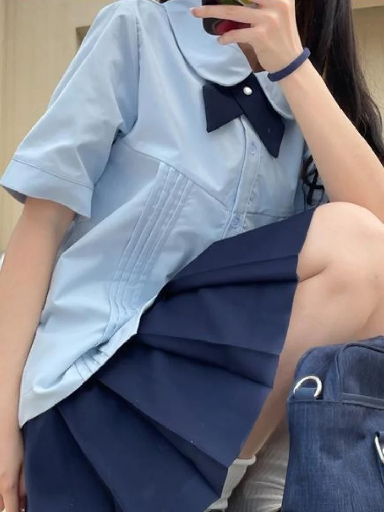 Женская базовая блузка с плиссировкой в японском стиле, круглый вырез, короткий рукав, студенческий дизайн, теплая, функциональная, свободного кроя
Женская базовая блузка с плиссировкой в японском стиле, круглый вырез, короткий рукав, студенческий дизайн, теплая, функциональная, свободного кроя