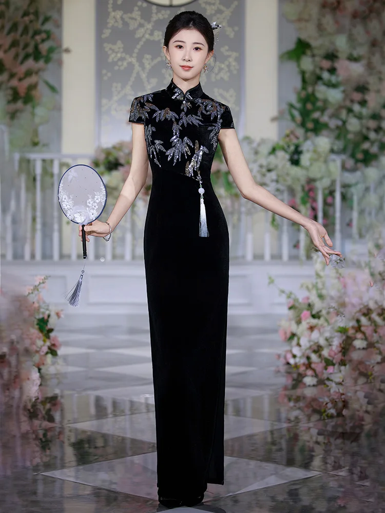 Spring Show Jiangnan High Elastic Velvet Bamboo Sequin Embroidery Performance Clothes Vintage Black High Slit Short...
Spring Show Jiangnan High Elastic Velvet Bamboo Sequin Embroidery Performance Clothes Vintage Black High Slit Short...