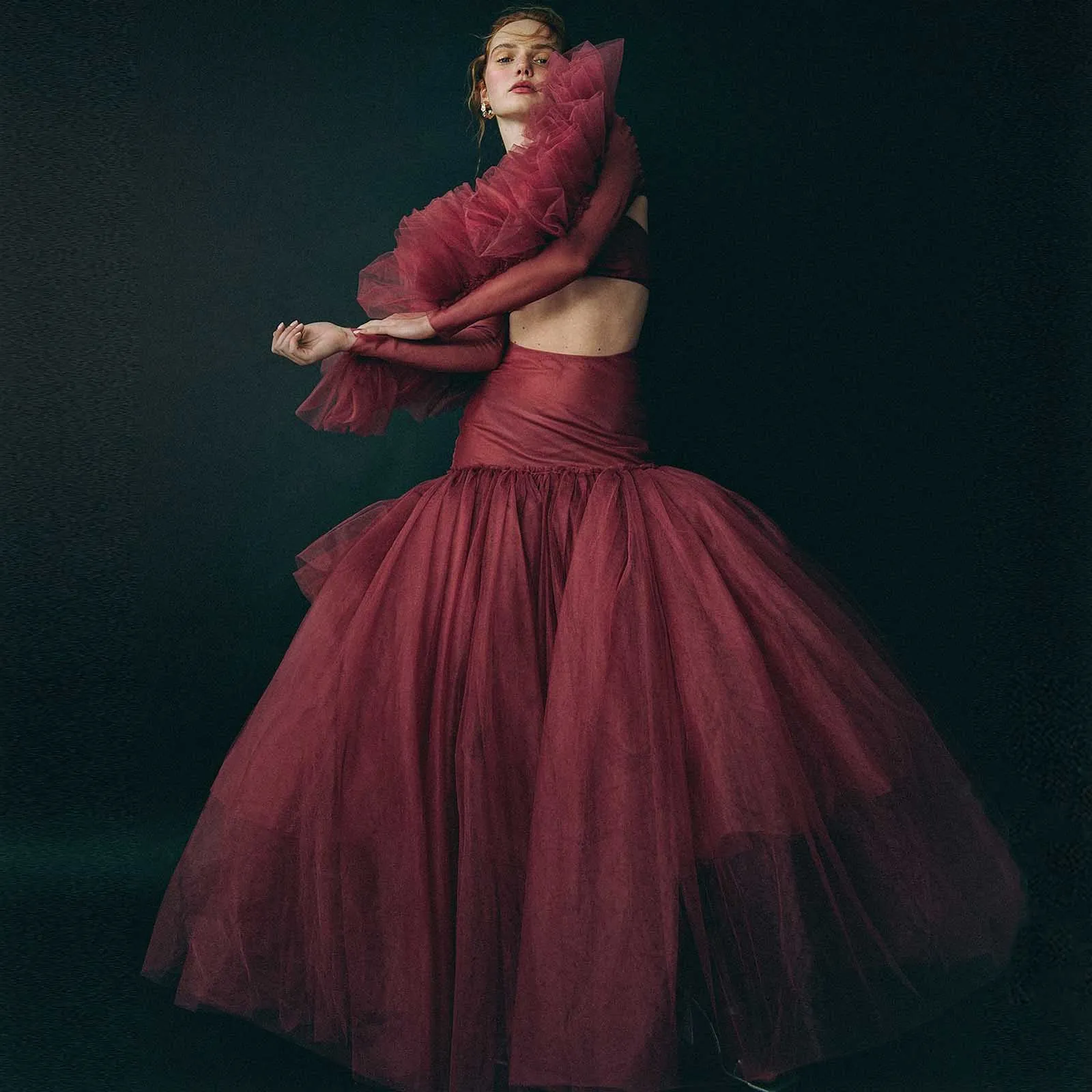 Stunning Burgundy Maxi Skirt for Women Puffy Tulle Long Formal Occasion Skirt High Waist Dark Red Lush Mesh Evening Party Skirts
Stunning Burgundy Maxi Skirt for Women Puffy Tulle Long Formal Occasion Skirt High Waist Dark Red Lush Mesh Evening Party Skirts