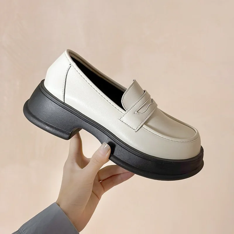 Shallow Mouth Woman Casual Shoe Slip-on Autumn Oxfords Female Footwear Loafers British Style Clogs Platform Fashion Ladies Shoes
Shallow Mouth Woman Casual Shoe Slip-on Autumn Oxfords Female Footwear Loafers British Style Clogs Platform Fashion Ladies Shoes