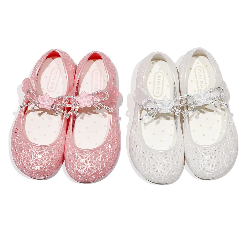Cute Princess Crystal Sandals for Girls 2026 Summer Breathable Jelly Shoes Soft Sole Non-Slip Toddler Kids Casual Shoes
Cute Princess Crystal Sandals for Girls 2026 Summer Breathable Jelly Shoes Soft Sole Non-Slip Toddler Kids Casual Shoes