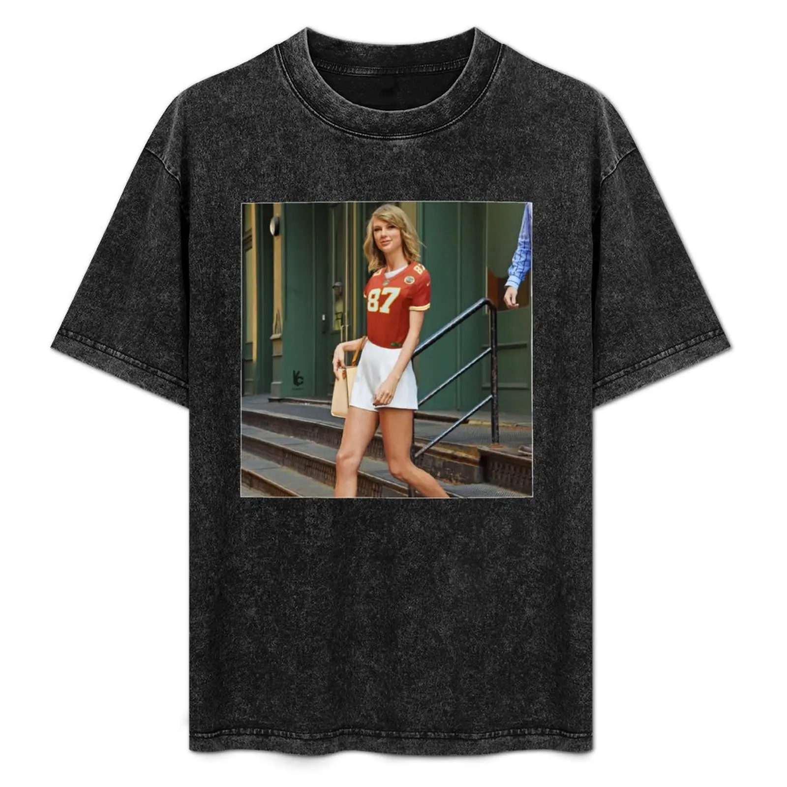 Funny KC Football swift repping trav T-Shirt Casual Work Wear T-Shirt
Funny KC Football swift repping trav T-Shirt Casual Work Wear T-Shirt