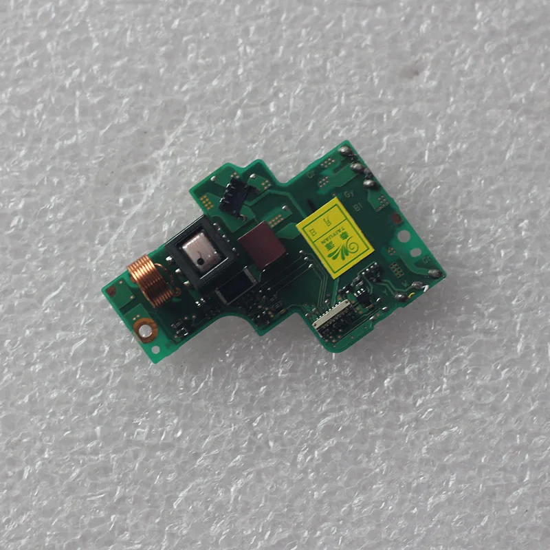 Second-hand Top cover control flash board drive PCB board Repair parts For Nikon D7500 SLR
Second-hand Top cover control flash board drive PCB board Repair parts For Nikon D7500 SLR
