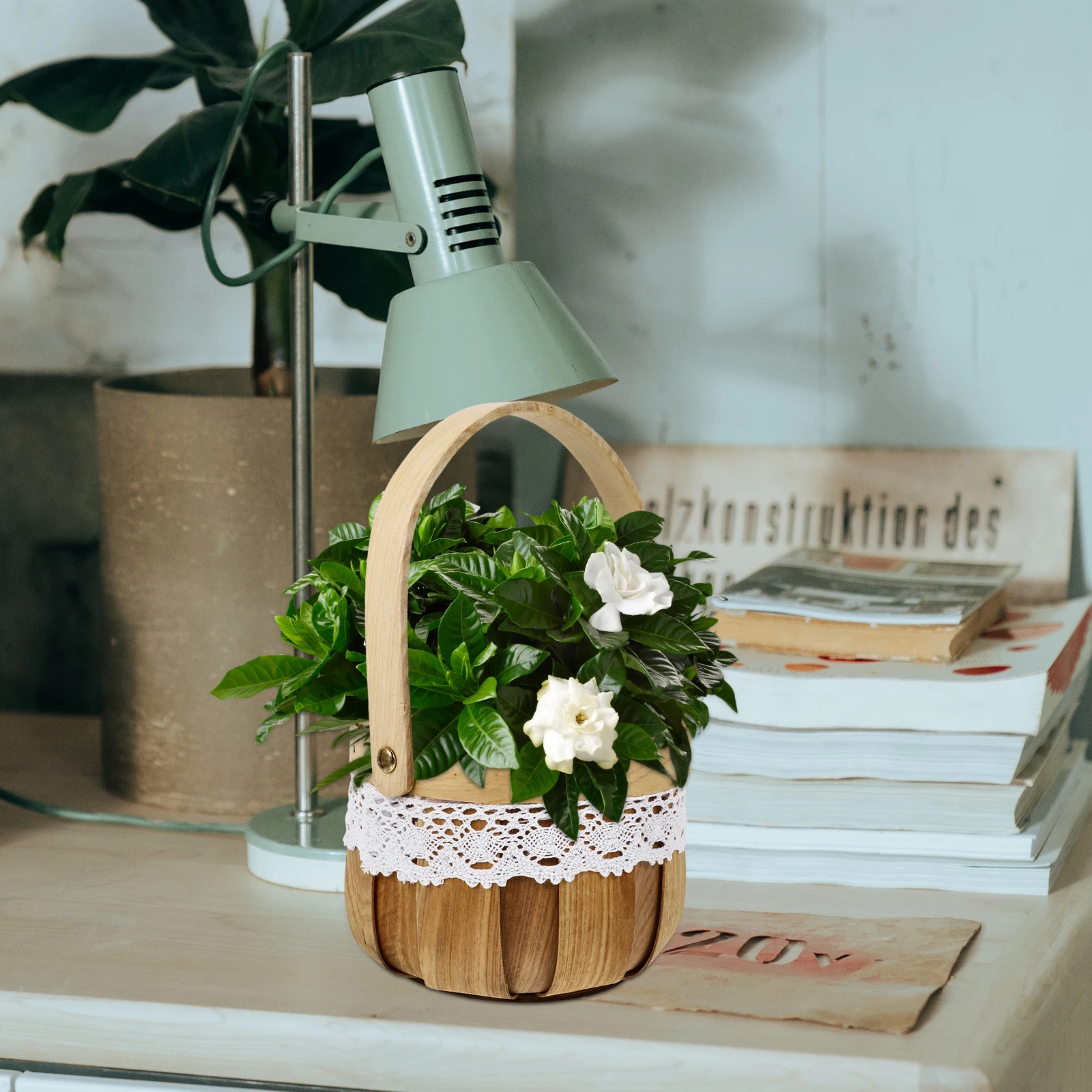 Woven Bamboo Basket Halloween Container Festival Gift Prop Storage Basket Snack Home Storage Utility Jar Large Capacity
Woven Bamboo Basket Halloween Container Festival Gift Prop Storage Basket Snack Home Storage Utility Jar Large Capacity