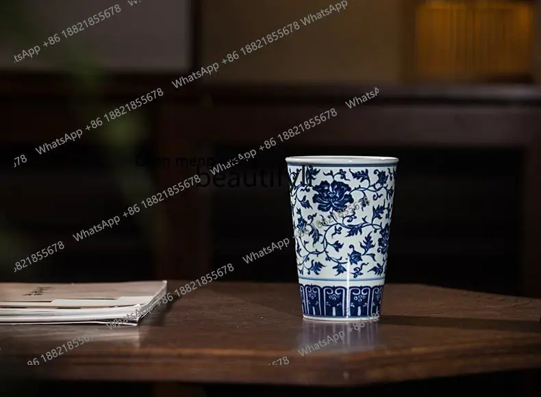 New Minimalist Blue and White Water Lily Jingdezhen Ceramic Water Cup Portable Cup
New Minimalist Blue and White Water Lily Jingdezhen Ceramic Water Cup Portable Cup