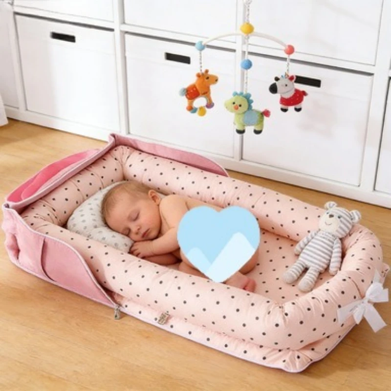New Foldable Travel Baby Bed Portable Newborn Cradle with Shoulder Strap Lightweight Infant Bassinet for Outdoor
New Foldable Travel Baby Bed Portable Newborn Cradle with Shoulder Strap Lightweight Infant Bassinet for Outdoor