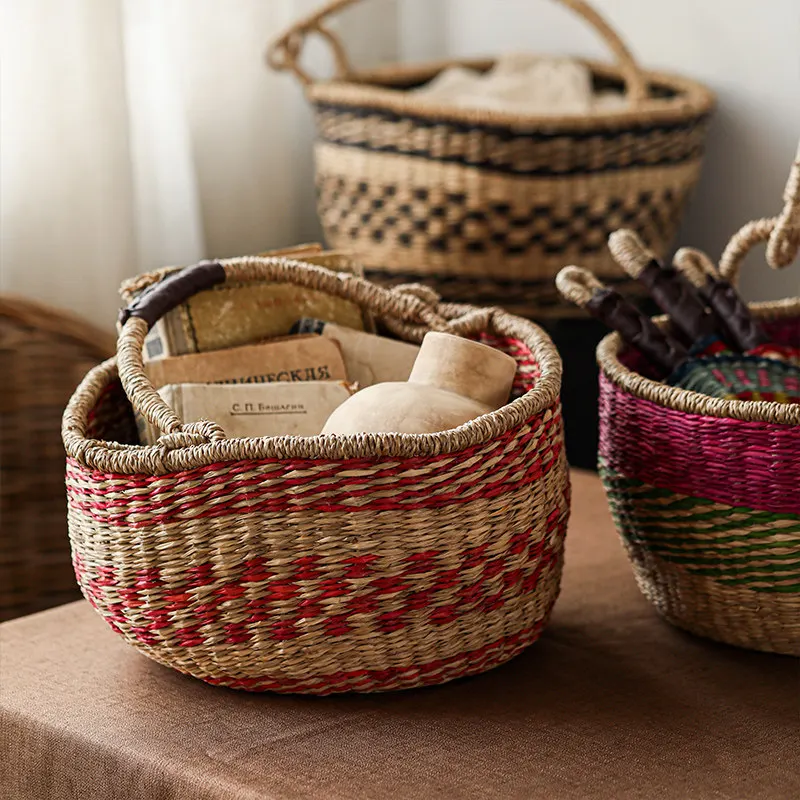 pattern hand-woven basket storage basket ethnic style hand-carried straw basket living room home decoration furnishings
pattern hand-woven basket storage basket ethnic style hand-carried straw basket living room home decoration furnishings