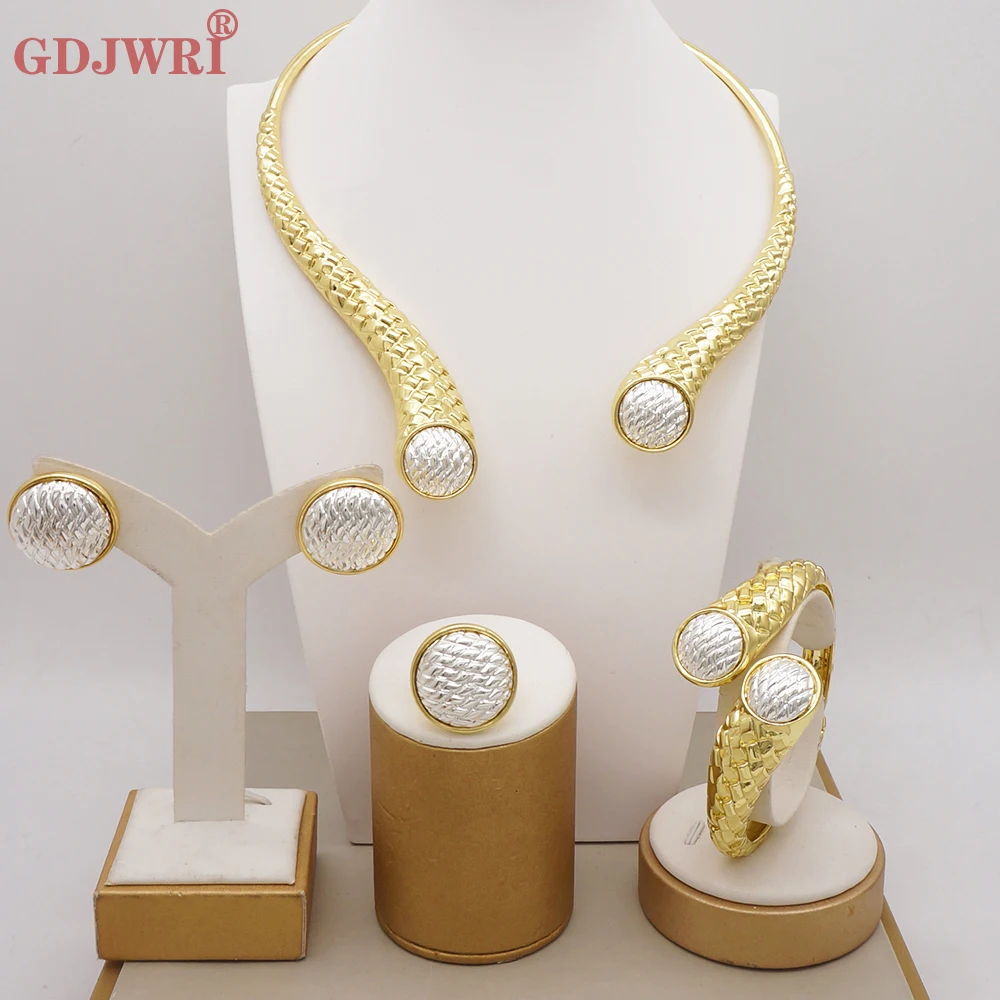 Luxury Jewelry Set Dubai Gold Color Plated Big Necklace Earring Bracelet Ring Set Elegant Ladies Party Wedding Jewellery Set
Luxury Jewelry Set Dubai Gold Color Plated Big Necklace Earring Bracelet Ring Set Elegant Ladies Party Wedding Jewellery Set