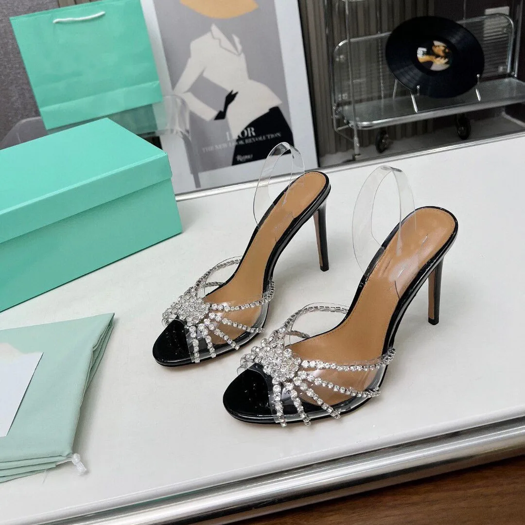2024 Transparent Film Handmade Rhinestone Leather Outsole Fashionable and Sexy Pineapple High Heels Sandals
2024 Transparent Film Handmade Rhinestone Leather Outsole Fashionable and Sexy Pineapple High Heels Sandals