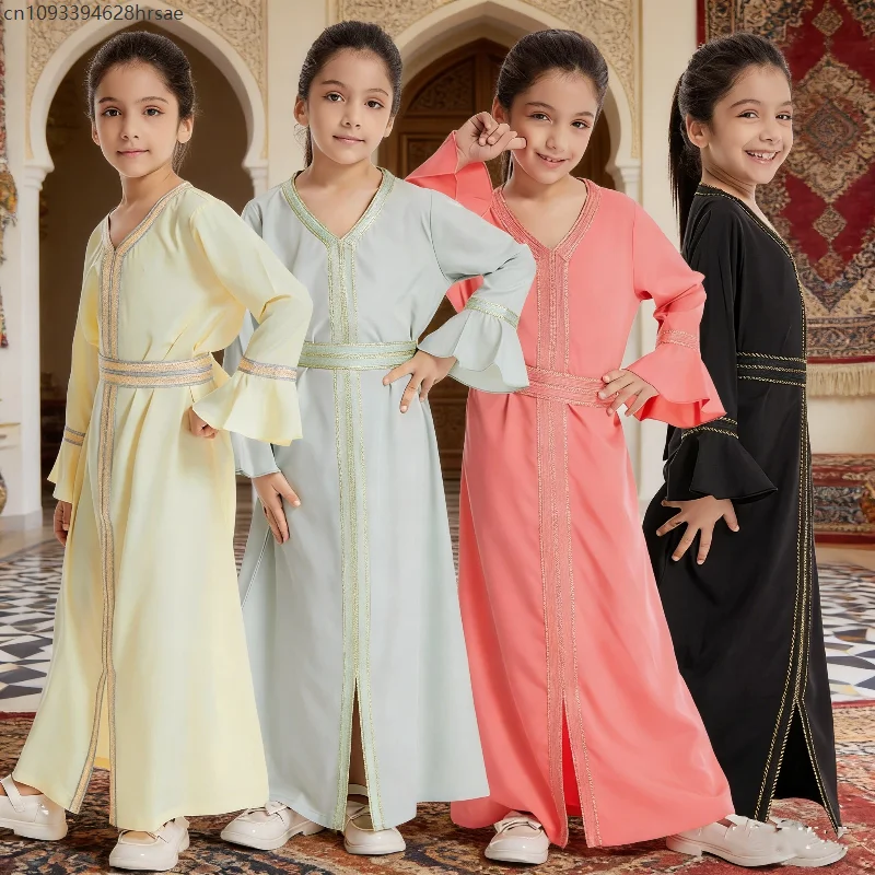 Mädchen Muslim Abaya Prayer Clothing V-neck Maxi Dress Dubai Turkey Kaftan Arabic Robe Morocco Eid Party Caftan Gown enfant
Mädchen Muslim Abaya Prayer Clothing V-neck Maxi Dress Dubai Turkey Kaftan Arabic Robe Morocco Eid Party Caftan Gown enfant