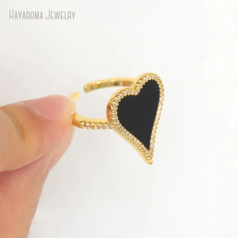 10Pcs Gift For Her Black Gold Color Wholesale Copper Invisible Setting Hearts Heart Shape Point Ring RM50959
10Pcs Gift For Her Black Gold Color Wholesale Copper Invisible Setting Hearts Heart Shape Point Ring RM50959