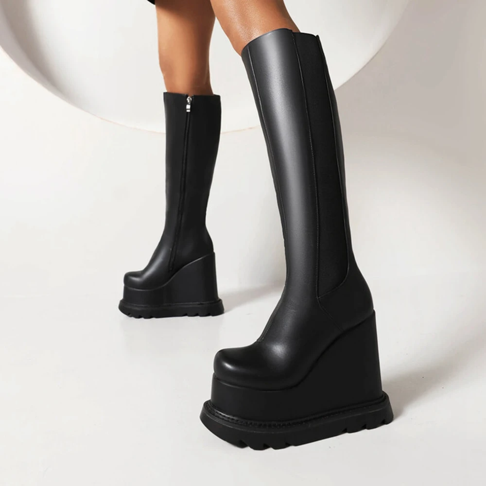 Черные британские женские сапоги до колена на платформе, сапоги до колена на танкетке, с круглым носком, на молнии, вечерние женские зимние теплые длинные сапоги в стиле ретро 2088-4
Черные британские женские сапоги до колена на платформе, сапоги до колена на танкетке, с круглым носком, на молнии, вечерние женские зимние теплые длинные сапоги в стиле ретро 2088-4
