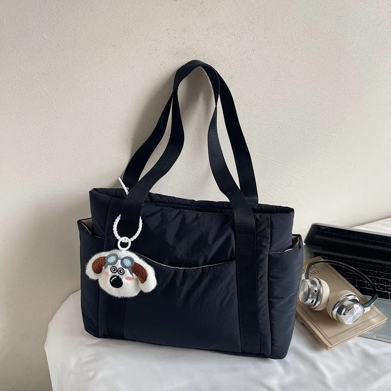 Lightweight Simple Tote Bag for Women2025New versatile casual office commuter bag large capacity shoulder bag 
Lightweight Simple Tote Bag for Women2025New versatile casual office commuter bag large capacity shoulder bag
