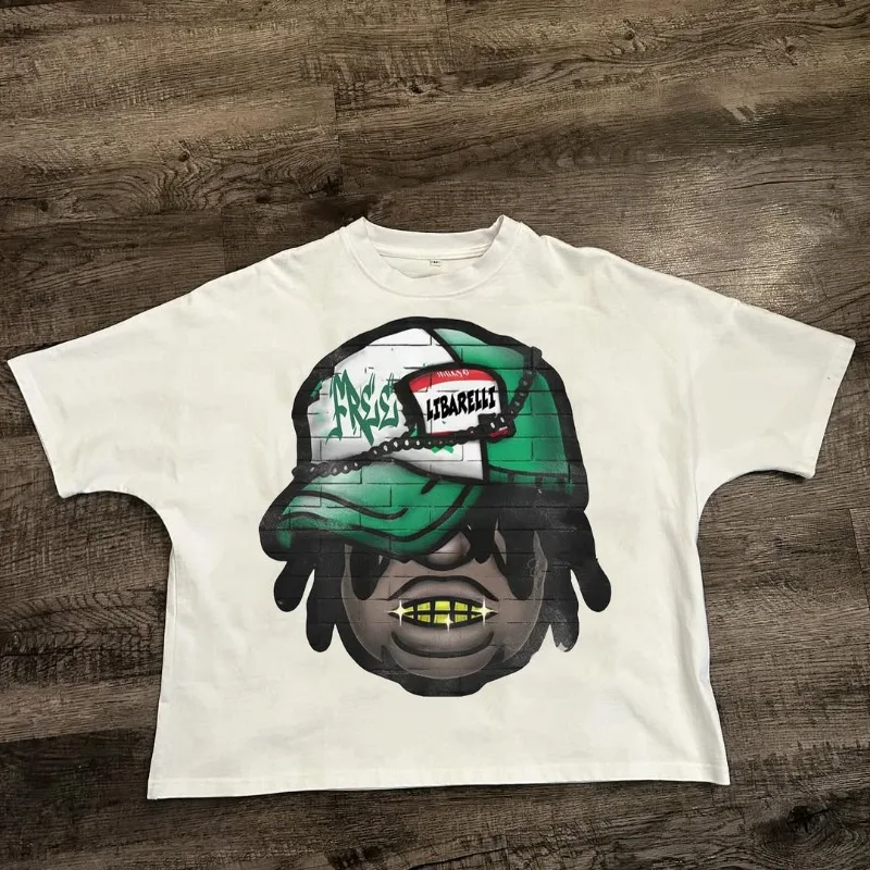 Новая повседневная мужская футболка большого размера в стиле хип-хоп с короткими рукавами и креативным американским аниме High Street Y2K 
Новая повседневная мужская футболка большого размера в стиле хип-хоп с короткими рукавами и креативным американским аниме High Street Y2K